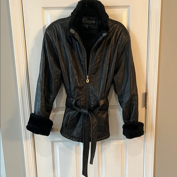 Vintage 80s/90s Black Leather/Faux Fur Trimmed Jacket Sz M - Picture 1 of 9